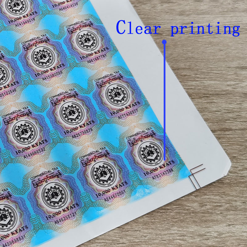 Customization of laser QR code anti counterfeiting label Fluorescent anti counterfeiting label Color self adhesive label