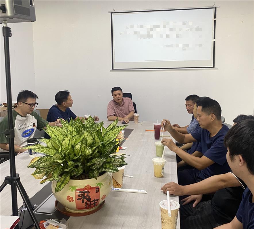 Unify technical consensus and stimulate innovative momentum. —Technical backbone members of Huaxin Anti-Counterfeiting Organization conducted a specialized technical seminar.